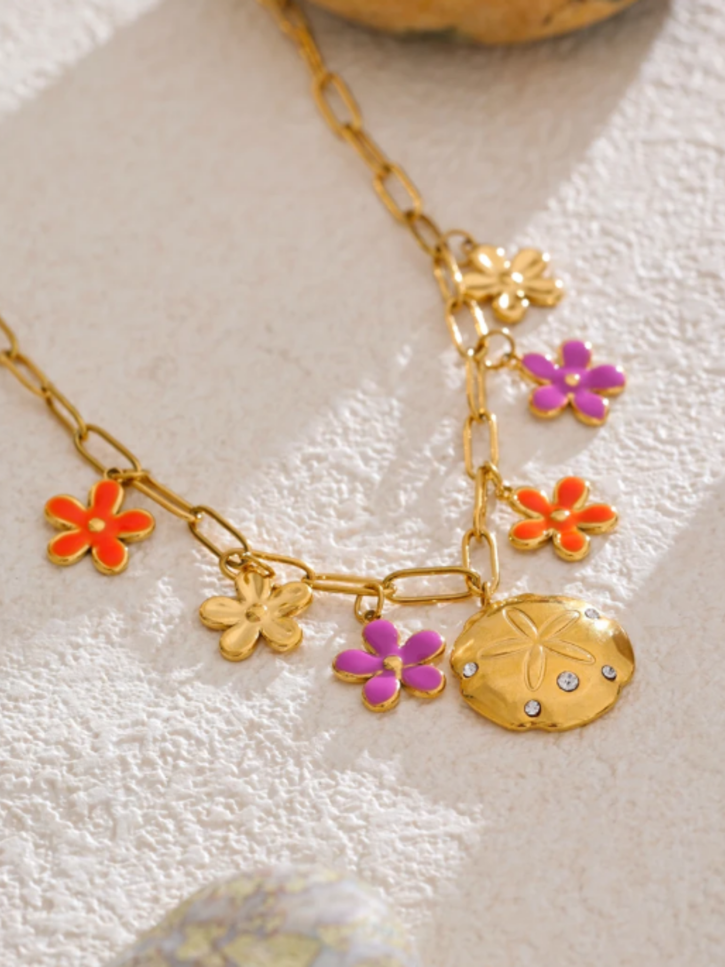 Collar Alina