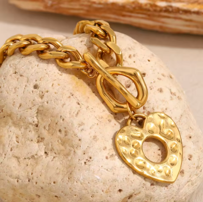 Pulsera Corazón dorado