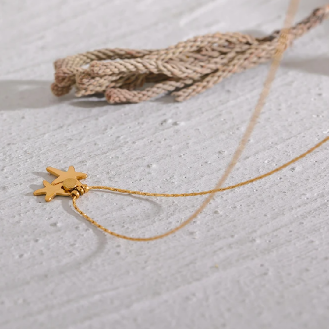 Collar Estrella Azul Dorado