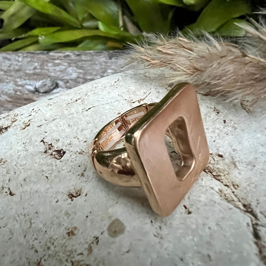 Anillo Alina