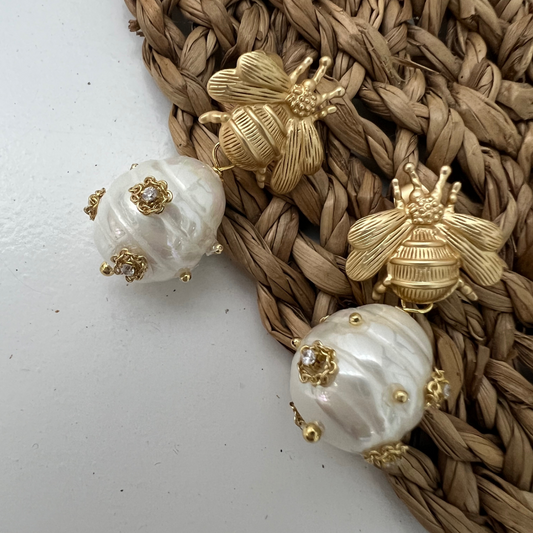 Arete Abeja Perla