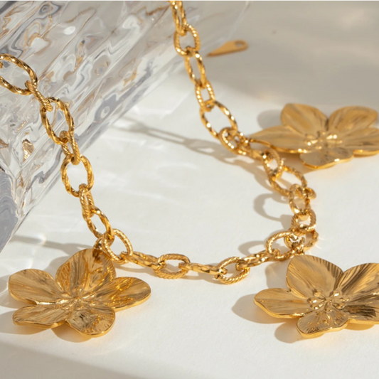 Collar Tres Flores